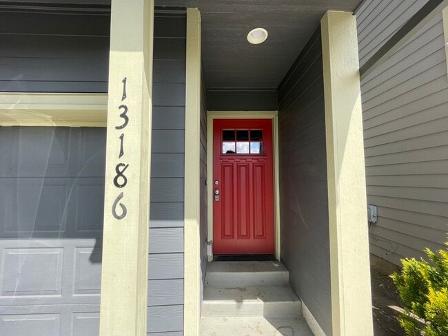 Building Photo - 2020 Build ~ 3Bd/ 1.5Ba Home in Hazelwood Neighborhood ~ Single Car Garage