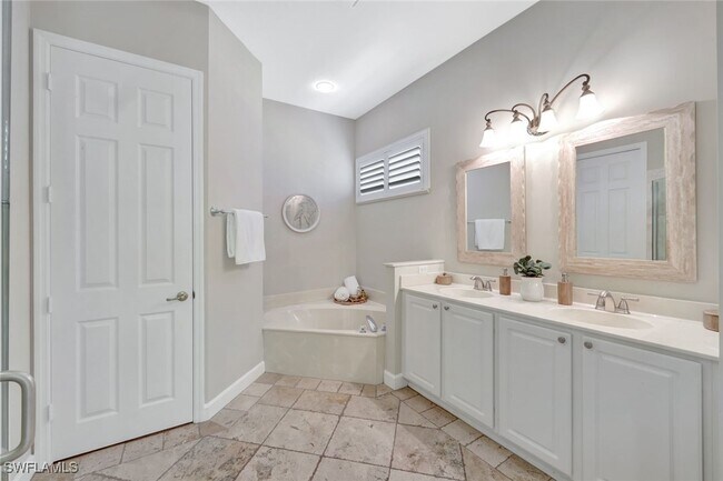 Building Photo - 6119 Manchester Pl