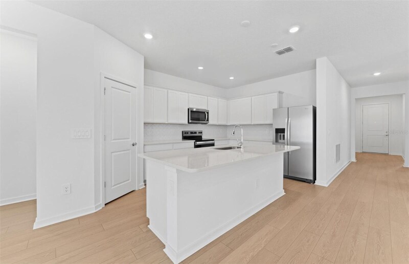 Building Photo - 4036 Big Sky Dr