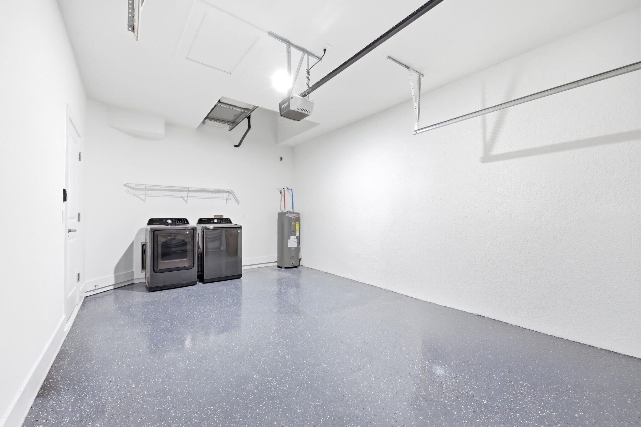 Building Photo - 4700-4702-4702 22nd St SW