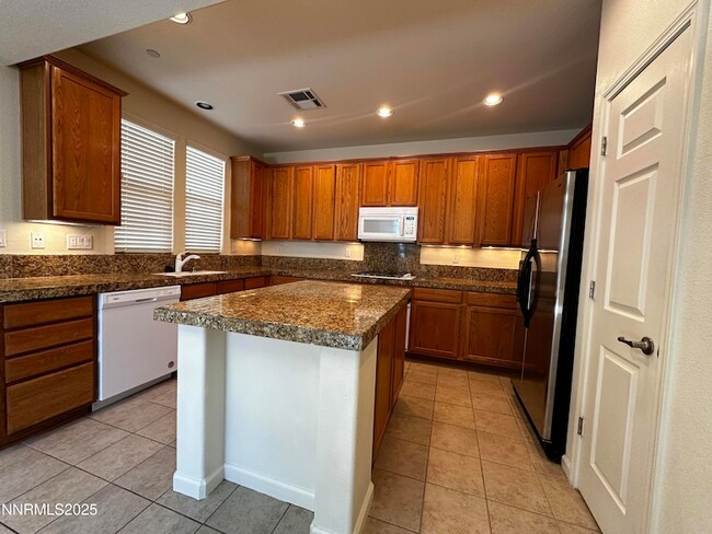 Building Photo - 6935 Sacred Cir