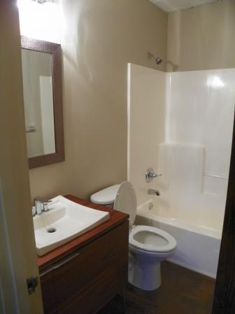 Building Photo - 101 Riverside Dr