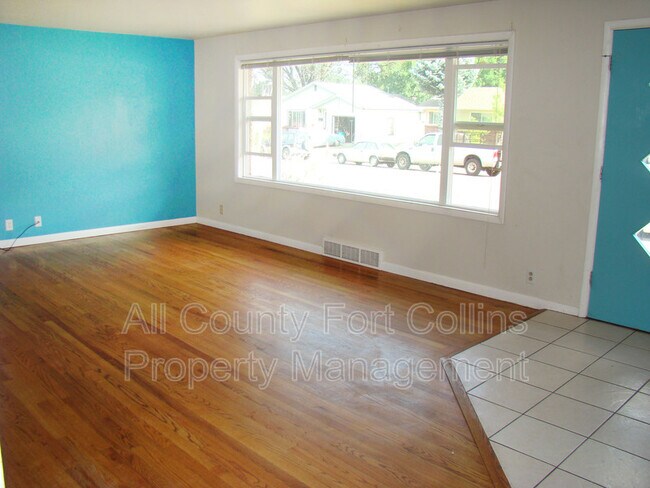 Building Photo - 1812 Broadview Pl