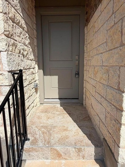 Building Photo - 17704 Sage Thrasher Dr