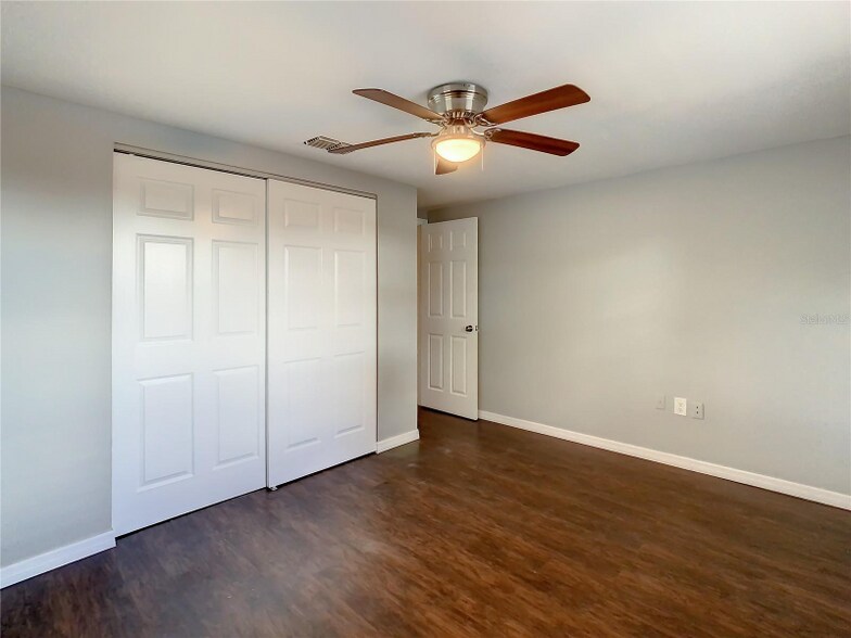 Building Photo - 5650 Golden Nugget Dr
