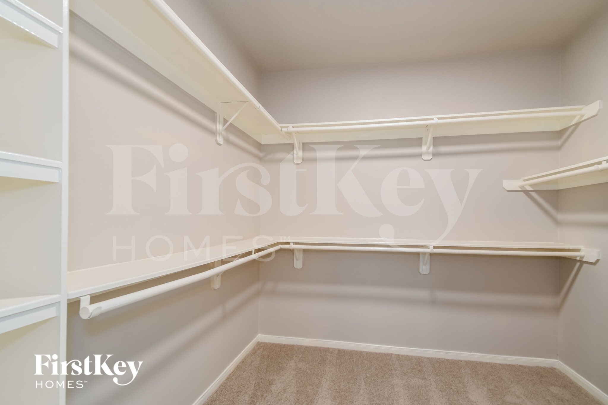 Building Photo - 10803 Goldfinch Rd