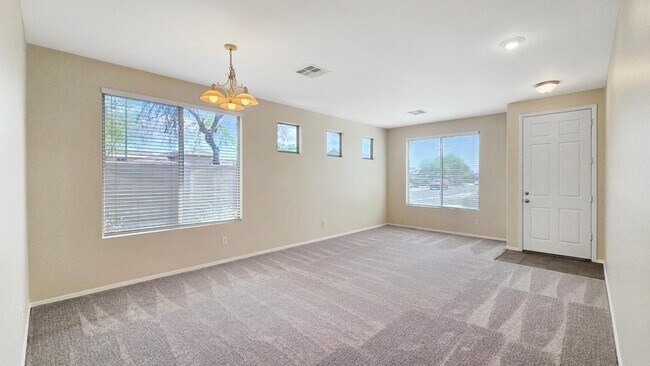 Building Photo - 13395 S 176th Ln