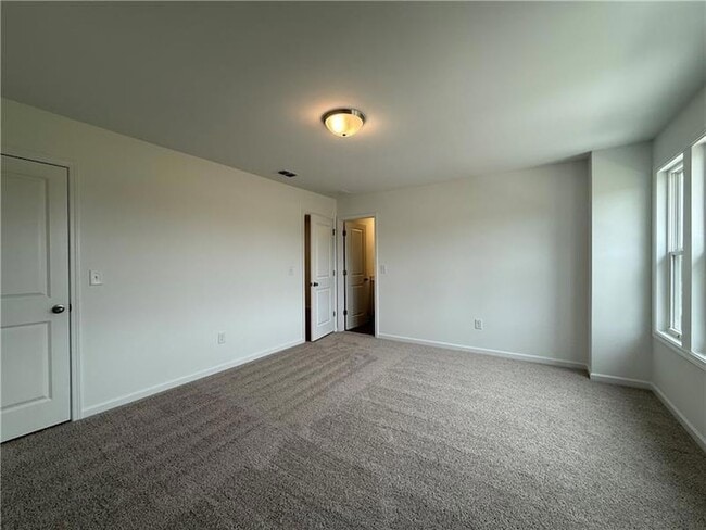 Building Photo - 5449 Hargrove Way