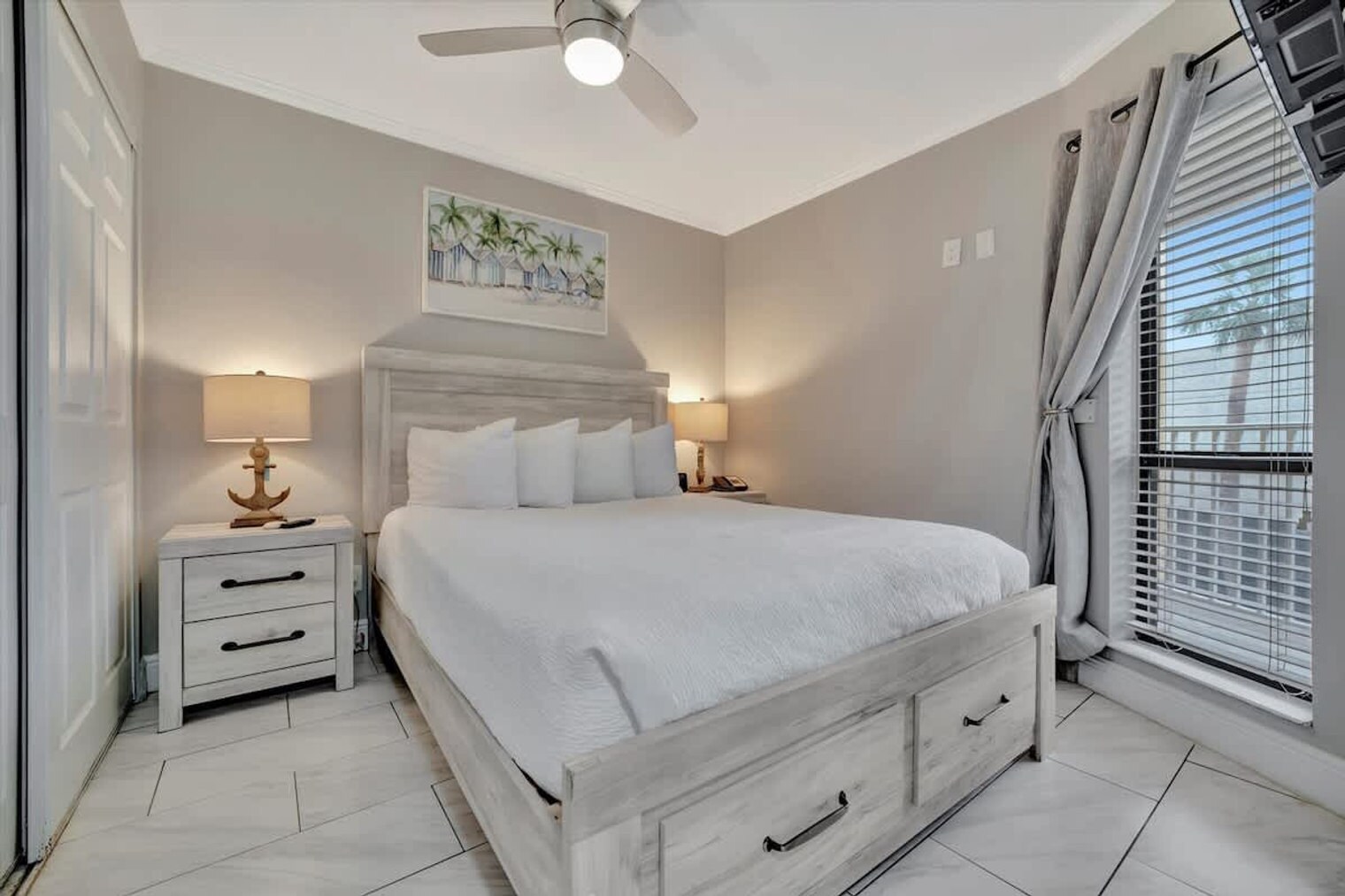 Building Photo - 2506 N Rocky Point Dr