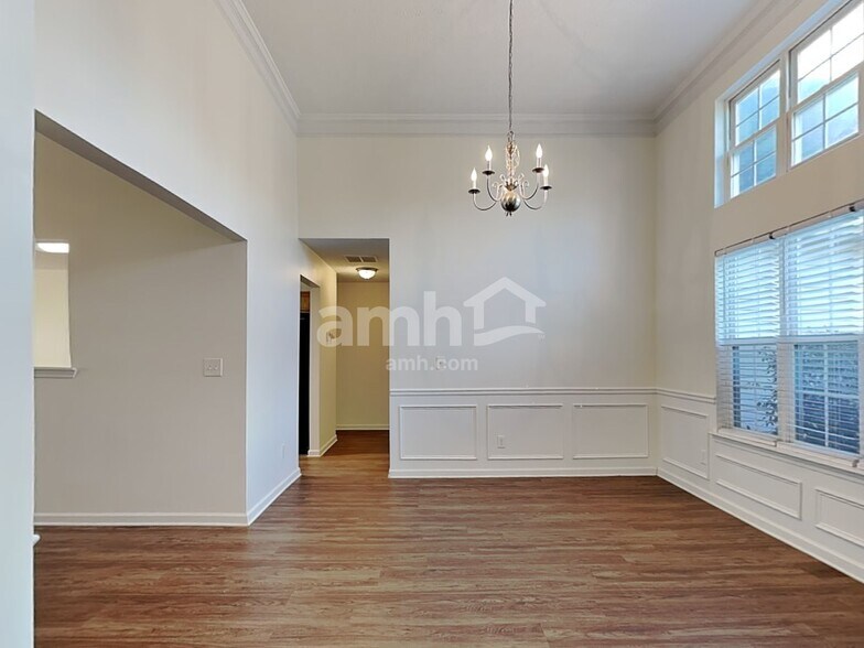 Building Photo - 5111 Harvest Ct