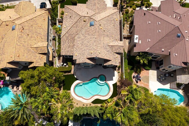 Building Photo - 8824 Cortile Dr