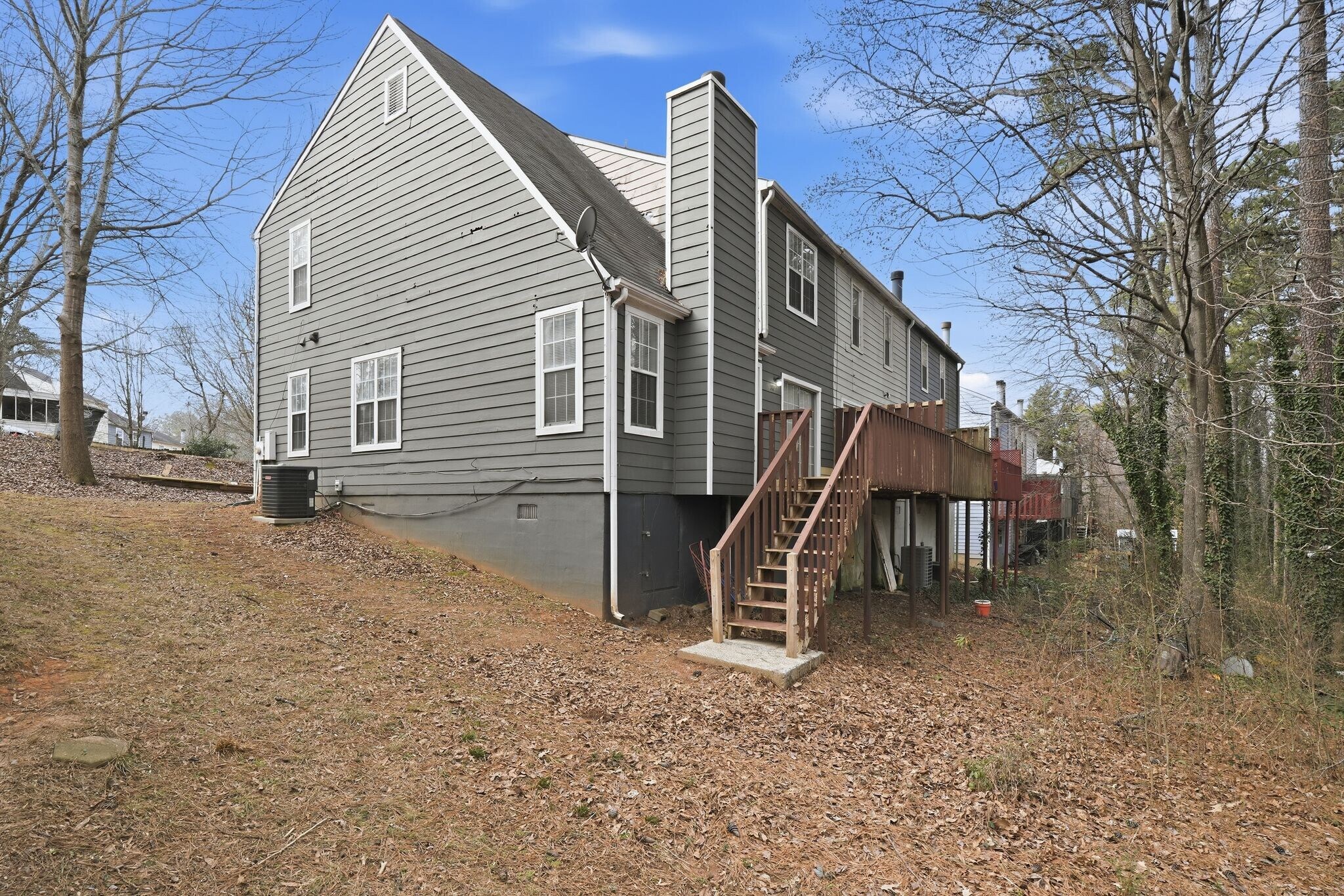 End unit townhouse - 1029 Plantation Way NW