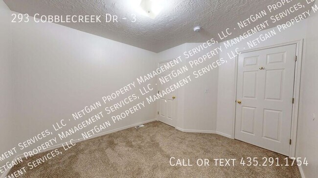 Building Photo - 293 E Cobblecreek Dr