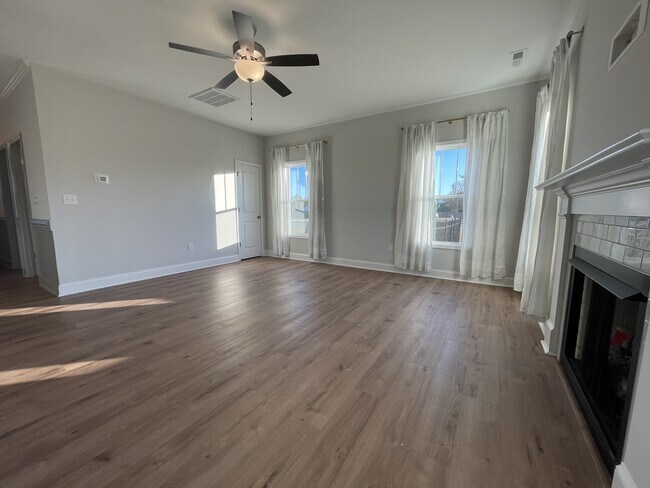 Building Photo - 8640 St Joans Wy