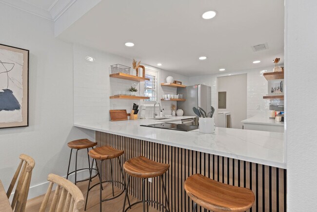 Building Photo - 13 Gulf Breeze Ct