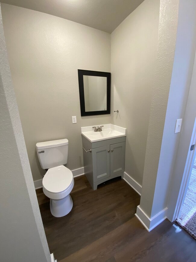 Building Photo - 603 N Gaines St