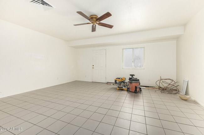 Building Photo - 4439 E Hidalgo Ave