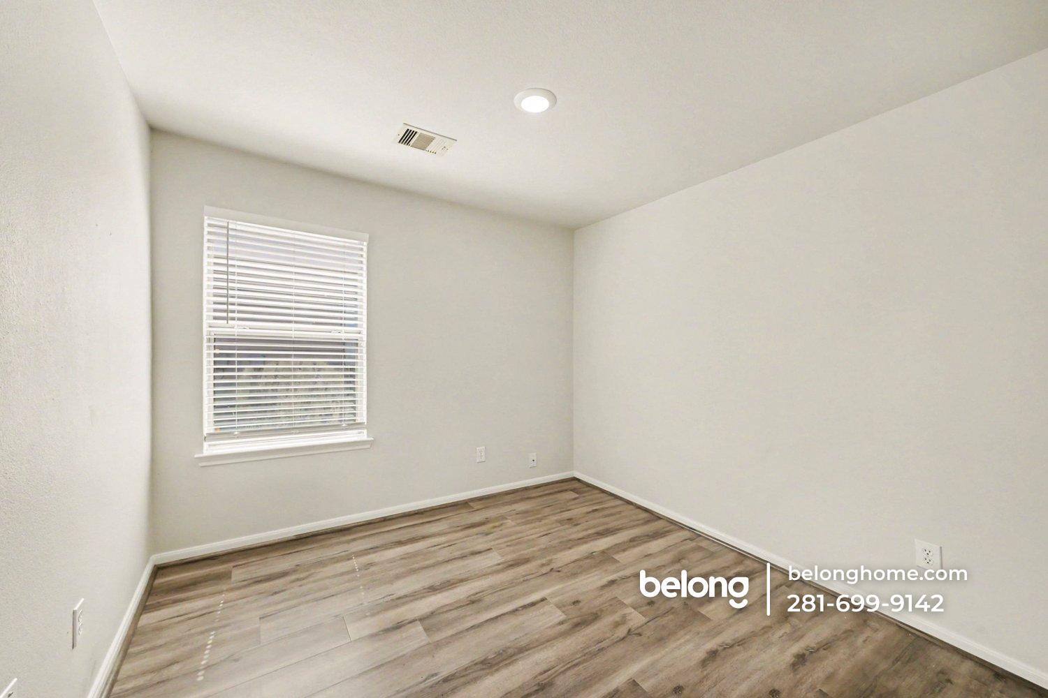 Building Photo - 20739 Dickinson Manor Ln