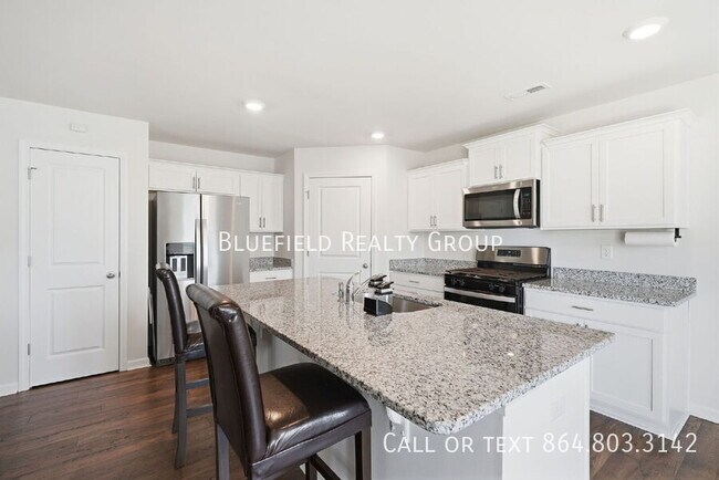 Building Photo - 1313 Duffers Ln