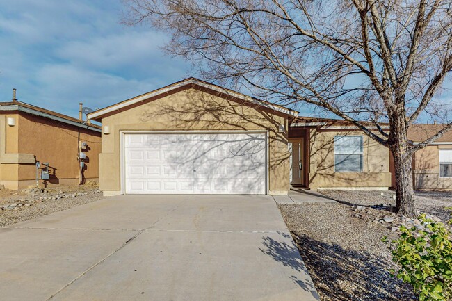 Building Photo - 1884 Mesa Grande Loop NE