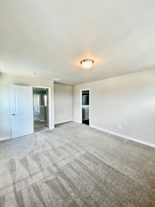 Building Photo - 3 Bedroom SFR in 80938 Near Peterson SFB
