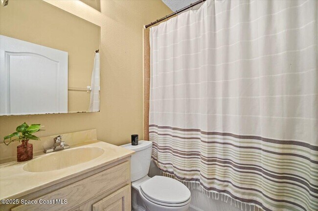 Building Photo - 2097 Hidden Grove Ln