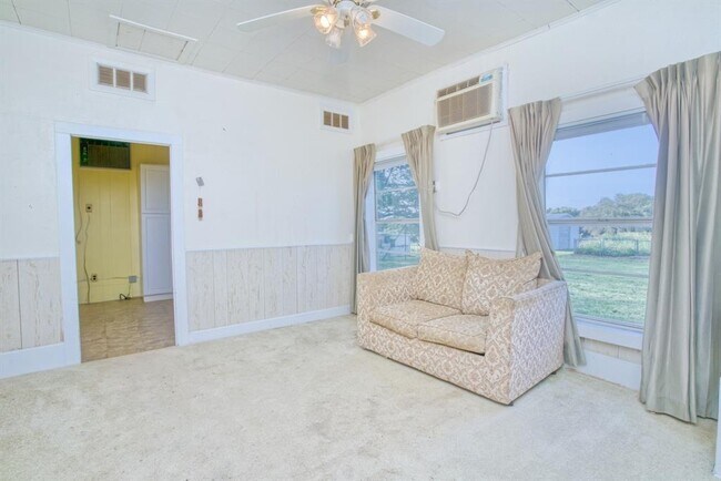 Building Photo - 3952 Tin Top Rd