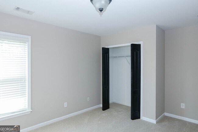 Building Photo - 3380 Gables Ct