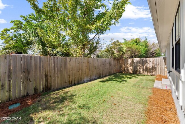 Building Photo - 2616 Cypress St