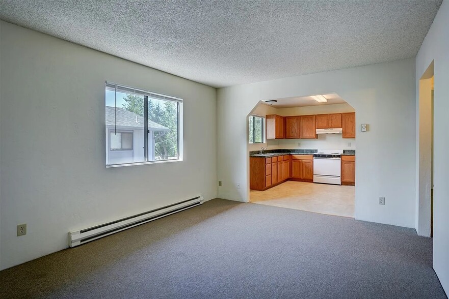 Building Photo - 555 Dameron Dr