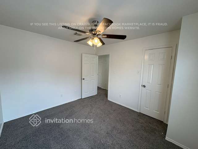 Building Photo - 1415 McGee Lake Ct