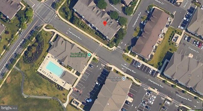 Building Photo - 4204 Lexington Ct