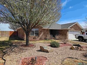 Building Photo - 4513 Sandstone Dr