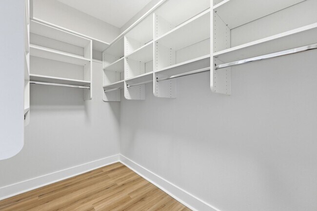Building Photo - 211 Colima Ct