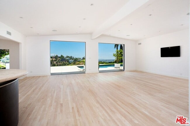 Building Photo - 1622 Tower Grove Dr