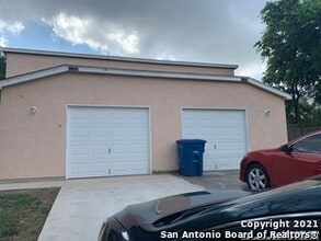 Building Photo - 11252 Center Point Rd