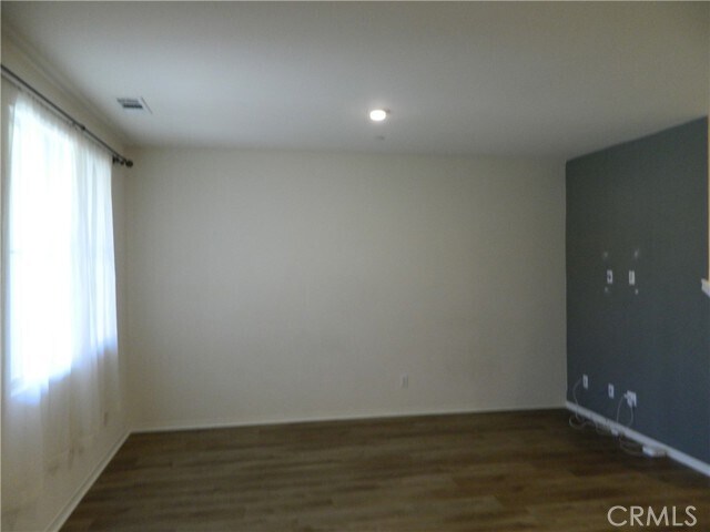 Building Photo - 2845 E Berry Loop Privado