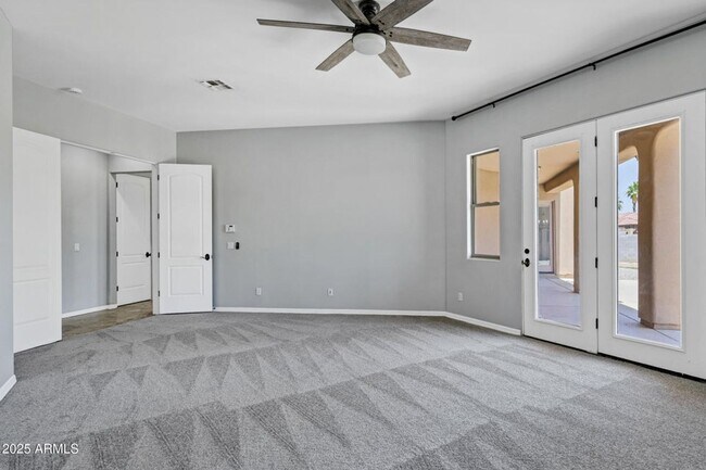 Building Photo - Gilbert 4 Bed & 3 Bath on HUGE LOT - Acre+...
