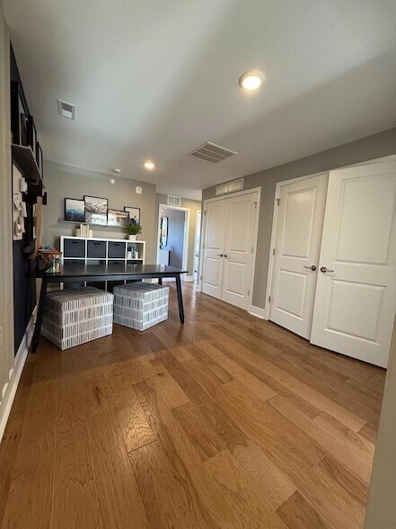 Building Photo - 247 Lewis Fisher Dr