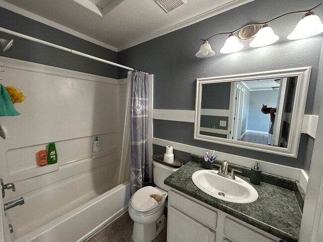 Building Photo - 2825 Margo Ct