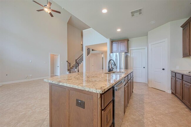 Building Photo - 27906 Colonial Point Dr