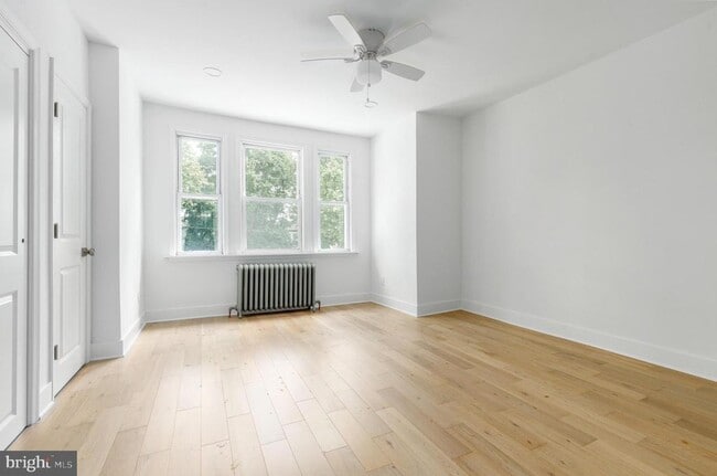 Building Photo - 5461 W Berks St