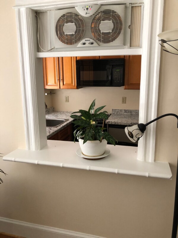 Building Photo - 1315 Park Rd NW