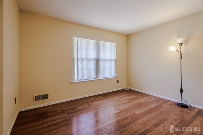 Building Photo - 412 Hawkshead Way