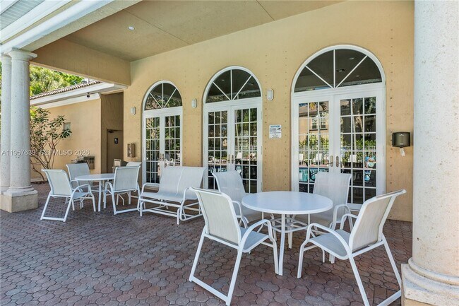 Building Photo - 5758 NW 48th Ave