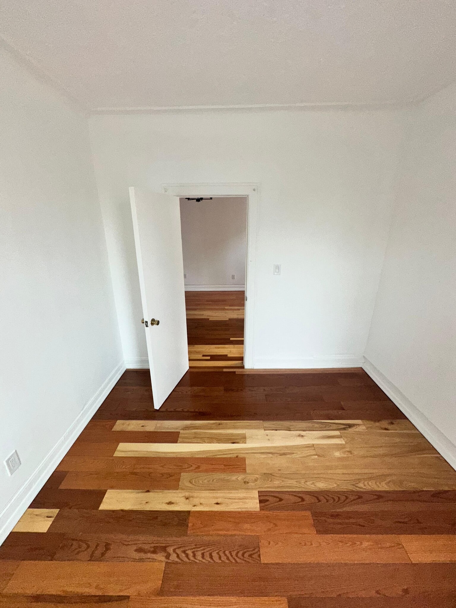 Building Photo - 108 E 95th St