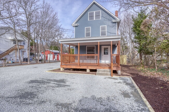 Building Photo - 35617 Airport Rd