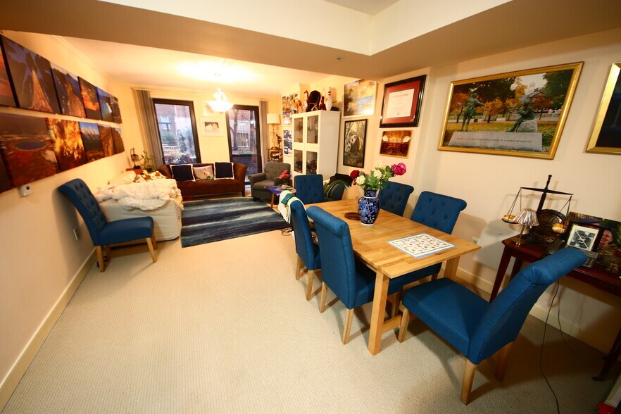 Building Photo - 631 D St NW