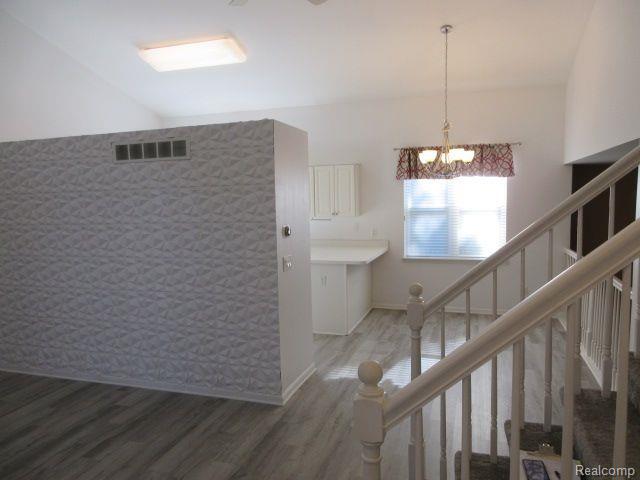 Building Photo - 3061 Talon Cir