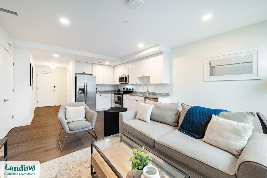 Primary Photo - 310 Gratiot Ave